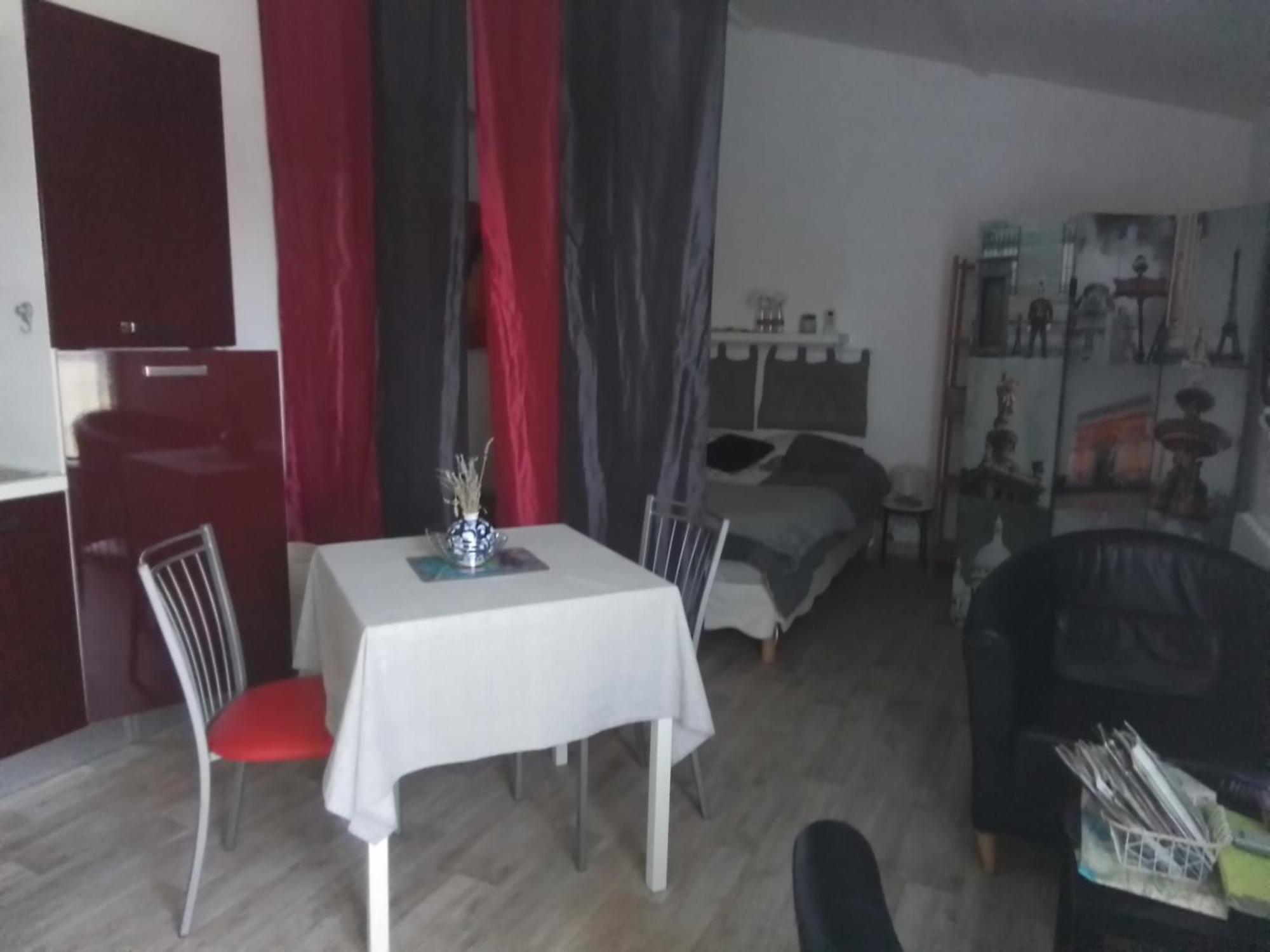 Tiny House Independante Climatisee Moulès Екстериор снимка